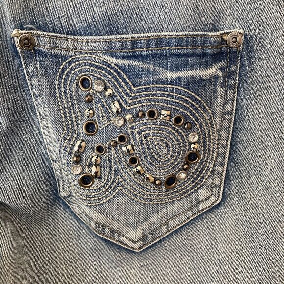 Vintage AKDMKS Shorts Bermuda Womens 13 Distressed Studs Rhinestones - Picture 5 of 6